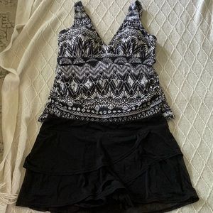 XL TANKINI black and white print top shorts w skirt
